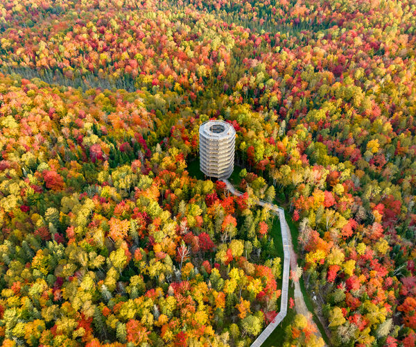 Panoramic fall foliage view a sentier des cimes in the laurentians