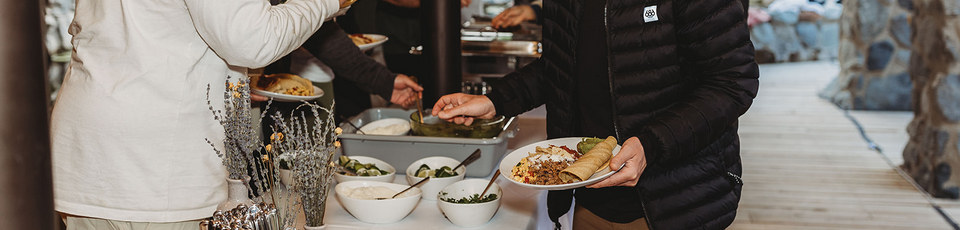 Un service de restauration sur place pour satisfaire vos besoins lors de votre évènement