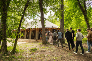 Salle de séminaire en pleine nature entièrement équipée