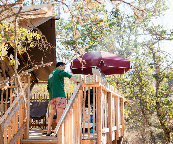 Cook from your tent, with a private bbq and fully equiped kitchenette